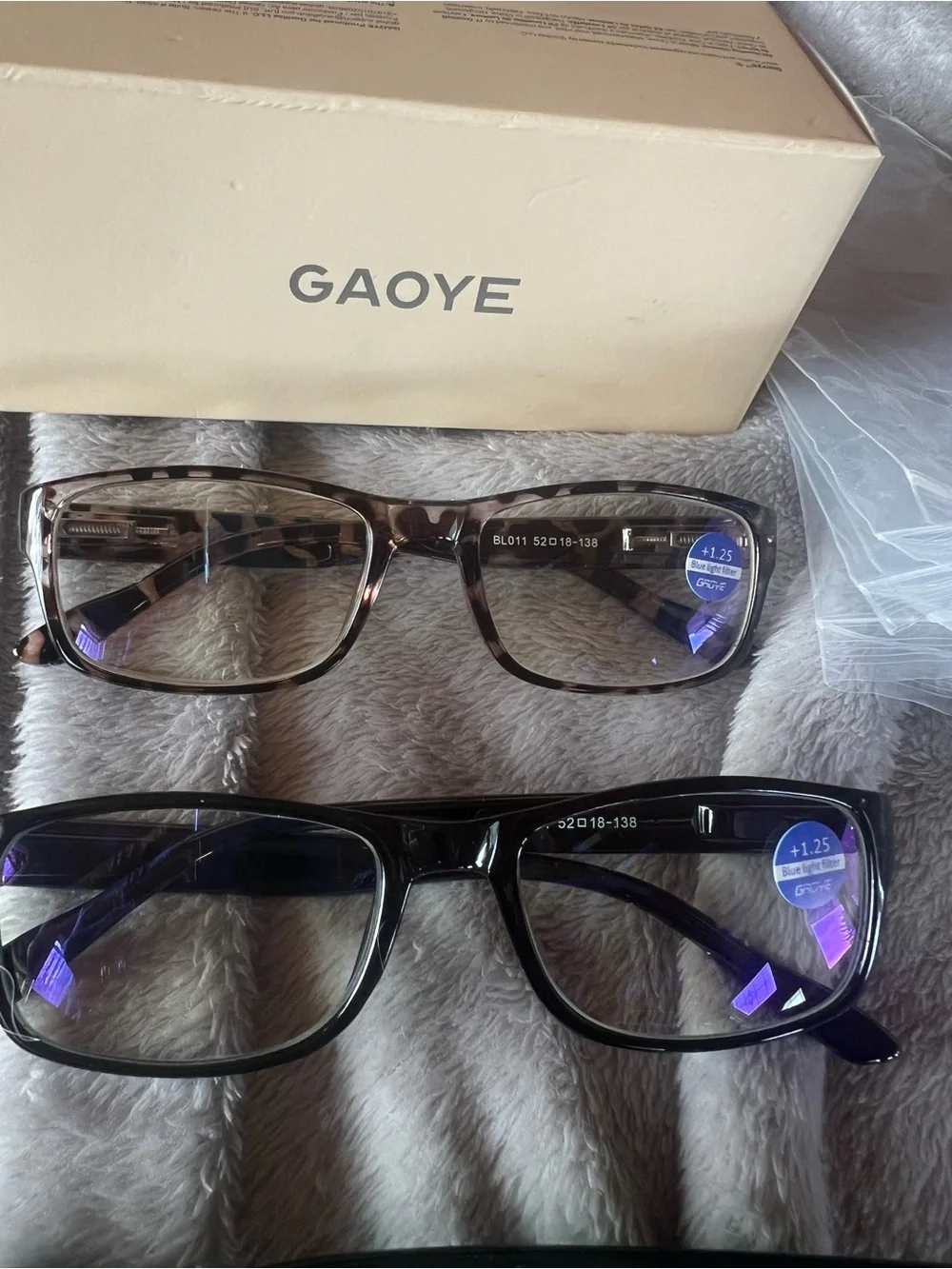 Gaoye 5 Pair of New Blue Light Filter, +1.25 Magnifying Glasses.